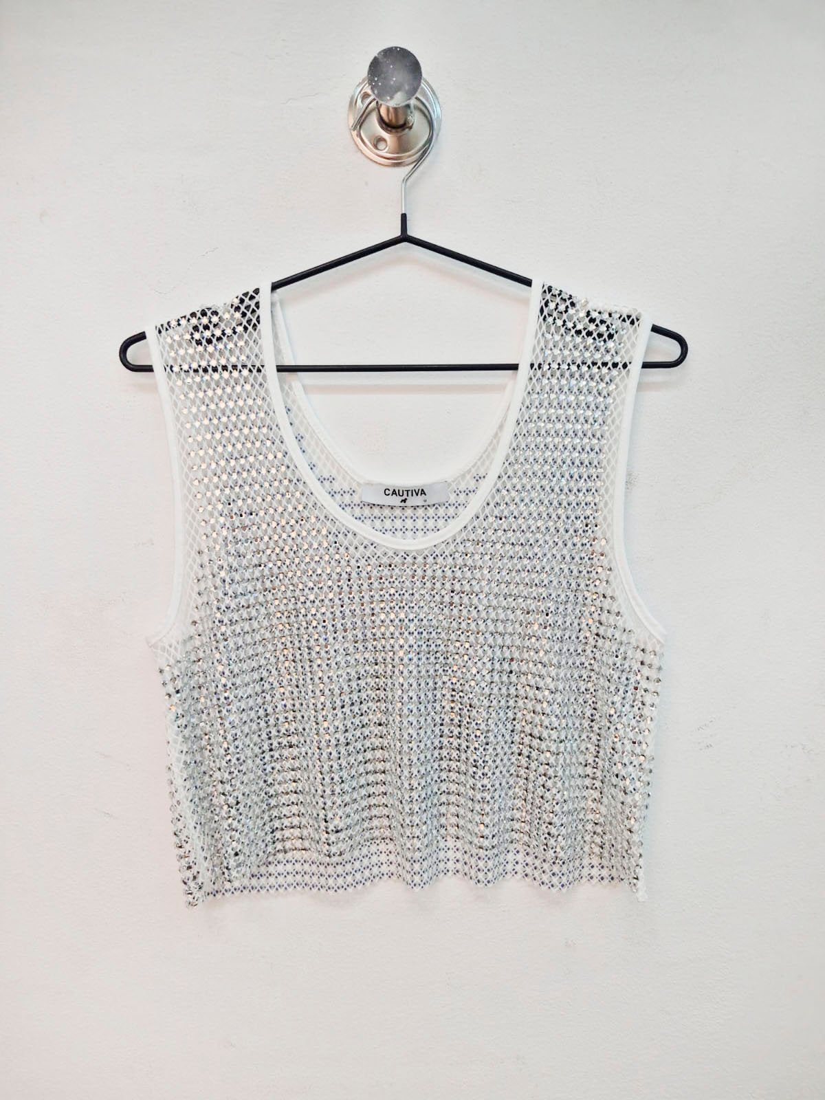 Musculosa blanca de red con escote redondo y sin mangas