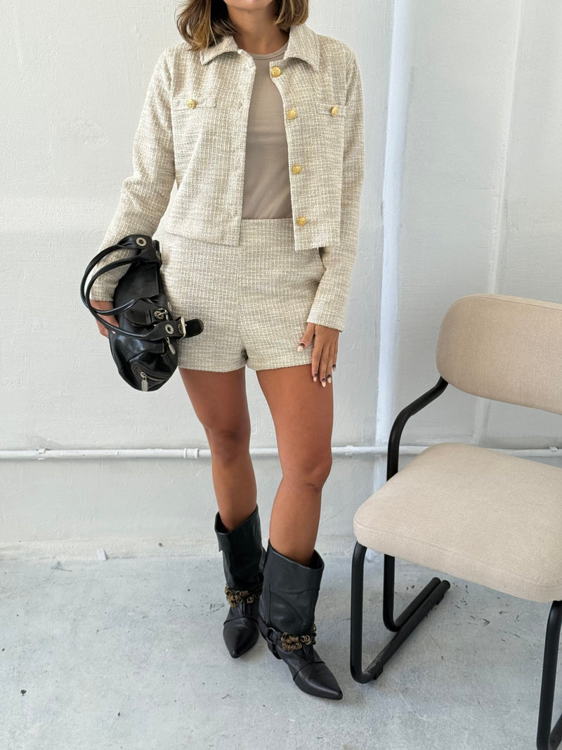 Short Teresa