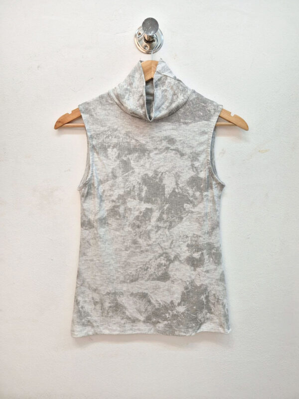 Musculosa Nigeria - Imagen 3