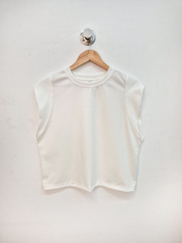 Remera Alba