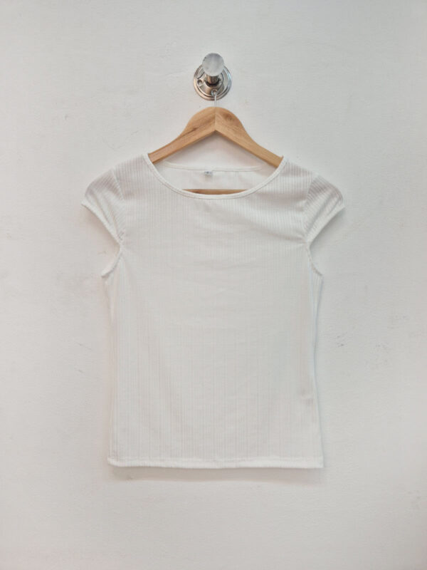 Remera Ariana - Imagen 4